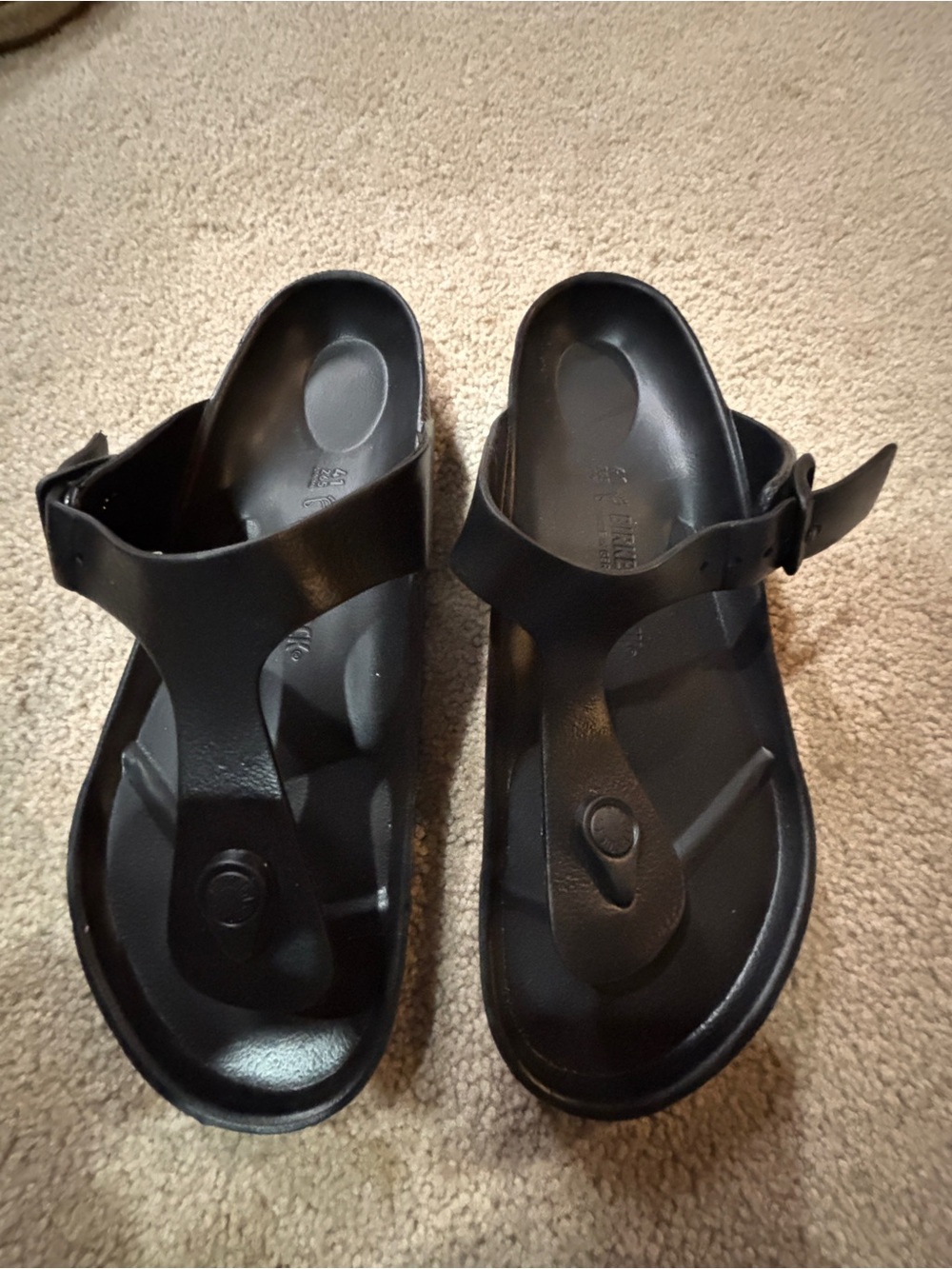 Women’s Birkenstock Black Sandals with Adjustable Strap 41